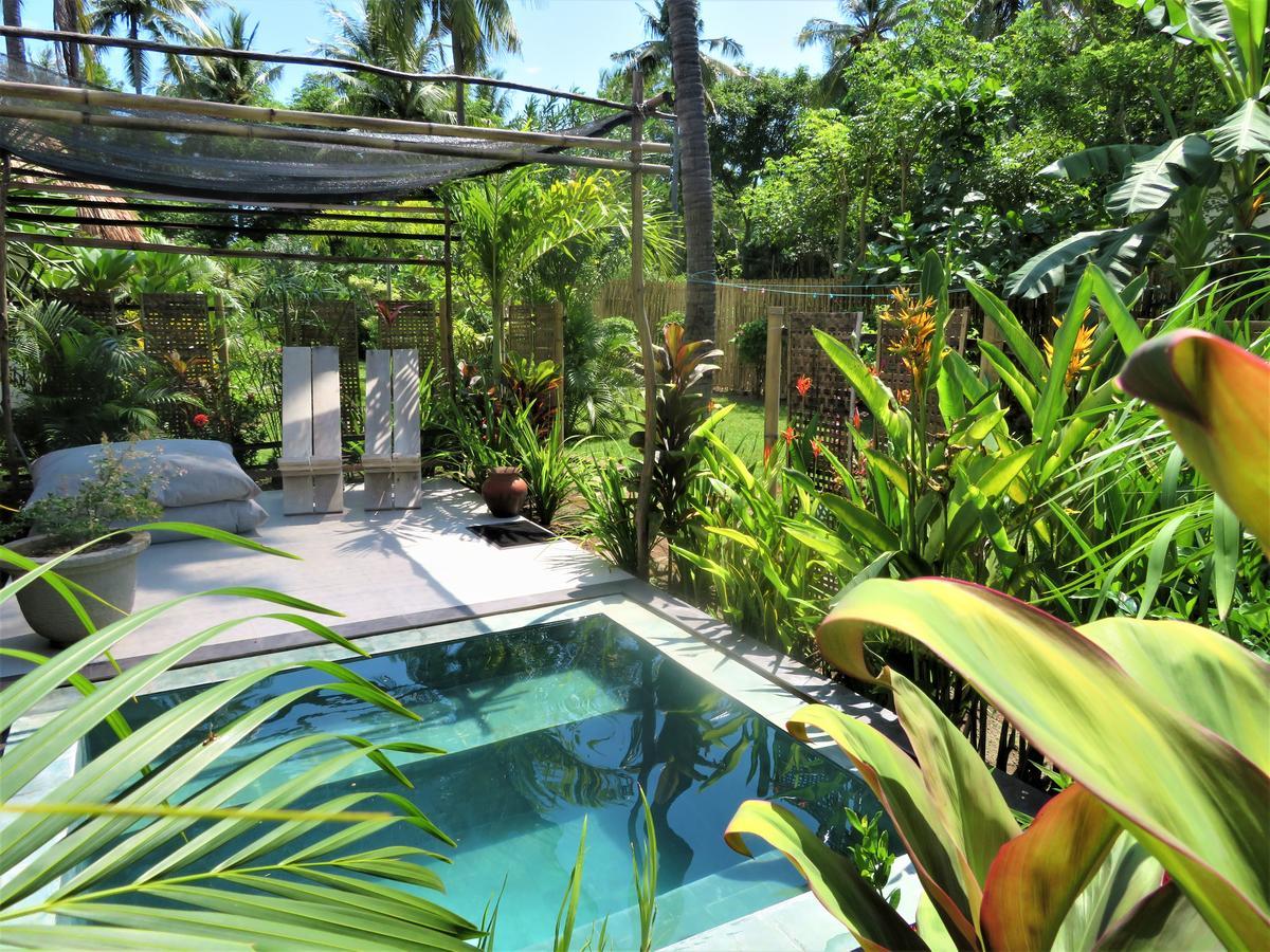 Breathe Villa Meno Gili Meno Exterior photo